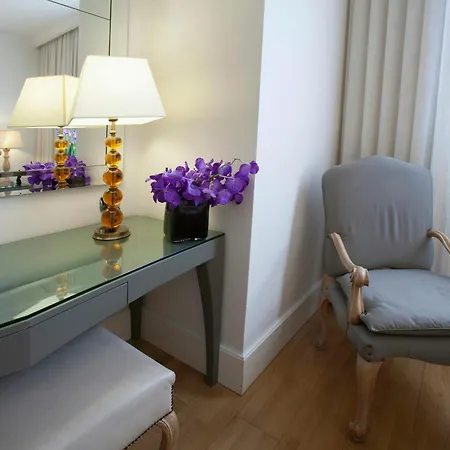 Hotel Starhotels Tuscany Florenz