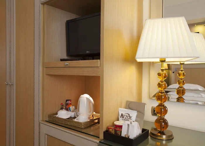 Отель Starhotels Tuscany 4*