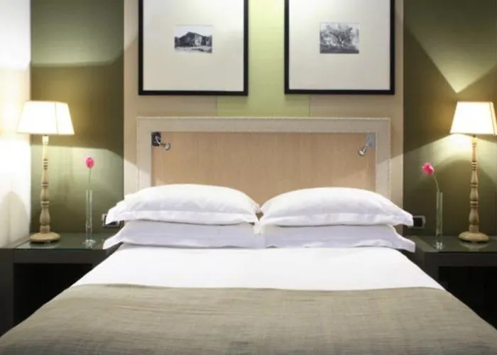 Отель Starhotels Tuscany 4*