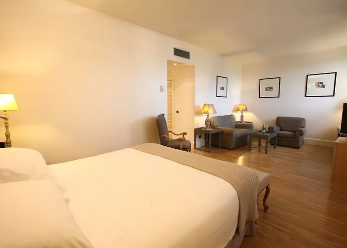 Отель Starhotels Tuscany Флоренция